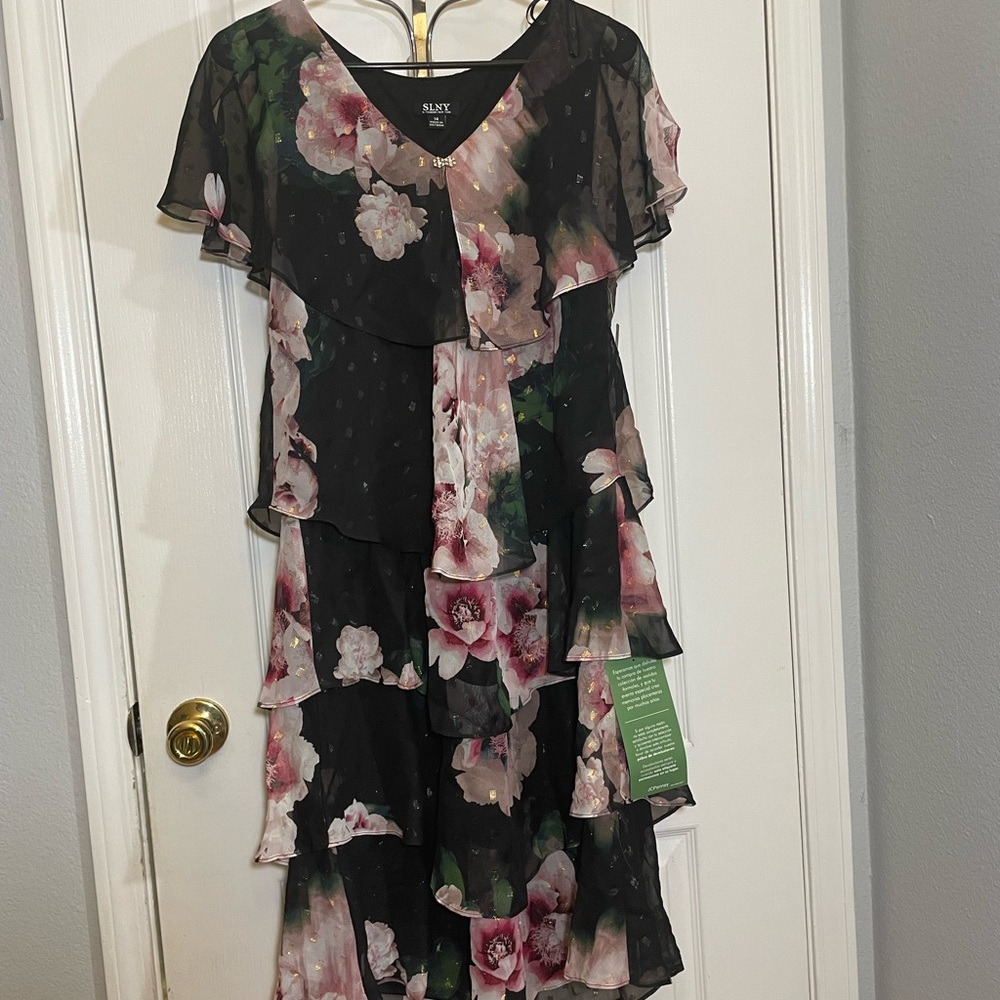 SLNY Pink and Black Ruffled Tiered dress (formal/casual)